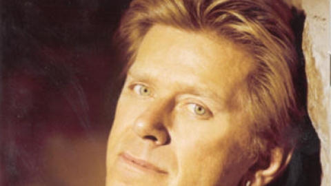 Peter Cetera irá retornar ao Chicago para cerimônia do Rock And Roll Hall Of Fame