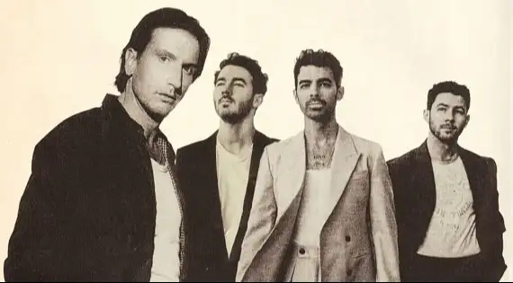 Escute a nova música, "Happen To Me", com letra e tradução!